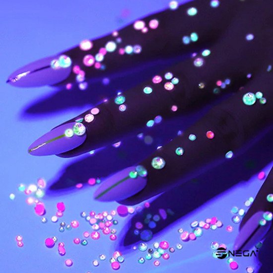 Crystals that glow in the dark  Rhinestones for nails